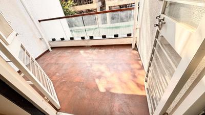 Balcony Image of 1300 Sq.ft 3 BHK Apartment / Flat for sale in SV Rambaug Co Hsg Society, Kothrud Pune for Rs. 17900000