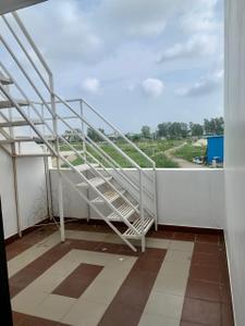 Balcony Image of 1200 Sq.ft 3 BHK Villa for rent in Gandhinagar Bhopal for Rs. 21000