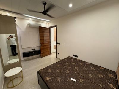 Bedroom Image of 890 Sq.ft 2 BHK Builder Floor for rent in Rajouri Garden New Delhi for Rs. 32000