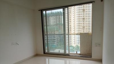 Living Room Image of 650 Sq.ft 2 BHK Apartment / Flat for rent in JVM Tiara, Kasarvadavali Thane for Rs. 25000