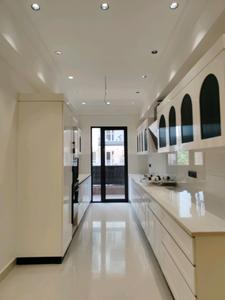 Kitchen Image of 2430 Sq.ft 4 BHK Builder Floor for sale in Ansal Esencia Sector 67, Sector 67 Gurgaon for Rs. 30000000