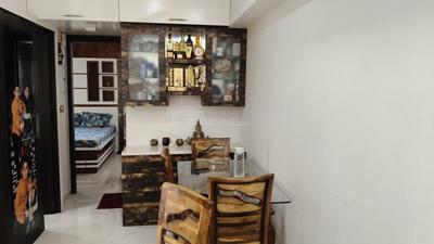 Living Room Image of 985 Sq.ft 2 BHK Apartment / Flat for sale in Lodha Amara, Kolshet Thane for Rs. 9400000