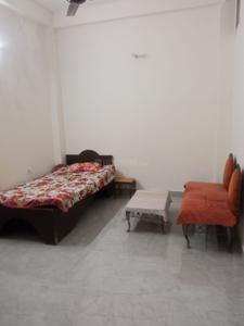 Bedroom Image of 990 Sq.ft 2 BHK Independent House for rent in Sector 73 Noida for Rs. 17000