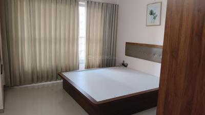 Bedroom Image of 1850 Sq.ft 2 BHK Apartment / Flat for rent in Adani The Meadows, Shantigram Ahmedabad for Rs. 45000