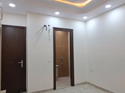 Bedroom Image of 2340 Sq.ft 4 BHK Builder Floor for sale in Paschim Vihar New Delhi for Rs. 42500000