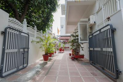 Balcony Image of 1200 Sq.ft 3 BHK Duplex for sale in Old Padra Road Vadodara for Rs. 11000000