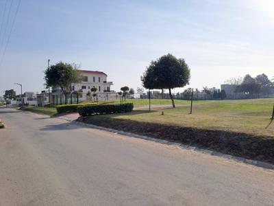 Image of 4500 Sq.ft Residential Plot / Land for sale in Unitech Uniworld City, Sector 97, Mohali for Rs. 56000000