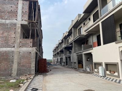 Image of 750 Sq.ft 4 BHK Independent House for sale in Palanpur, Surat for Rs. 11000000