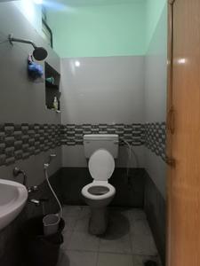 Common Bathroom Image of 400 Sq.ft 1 BHK Independent House for rent in Vijayanagar Bengaluru for Rs. 13000