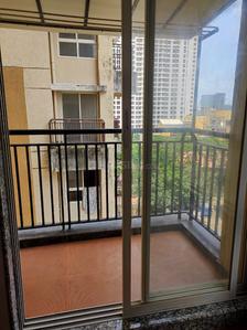 Balcony Image of 885 Sq.ft 2 BHK Apartment / Flat for rent in DB Ozone, Dahisar East Mumbai for Rs. 27000