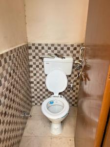 Bathroom Image of 540 Sq.ft 1 BHK Apartment / Flat for sale in Sector 77 Faridabad for Rs. 700000