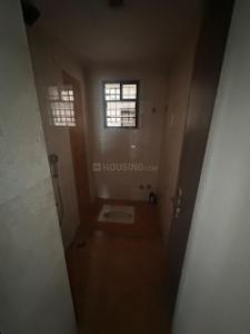 Bathroom Image of 1150 Sq.ft 2 BHK Apartment / Flat for rent in Manish Nagar Nagpur for Rs. 16000