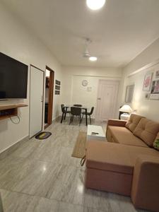 Hall Image of 600 Sq.ft 1 BHK Apartment / Flat for rent in Bandra West Mumbai for Rs. 110000