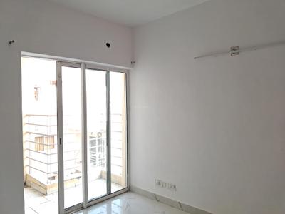 Bedroom Image of 925 Sq.ft 2 BHK Apartment / Flat for sale in Paras Tierea, Sector 137 Noida for Rs. 8200000