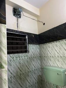 Bathroom Image of 1050 Sq.ft 2 BHK Apartment / Flat for sale in Bansdroni Kolkata for Rs. 3500000