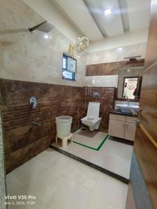 Bathroom Image of 6480 Sq.ft 4 BHK Villa for sale in Shilaj Ahmedabad for Rs. 100000000