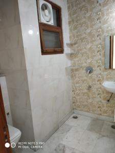 Bathroom Image of 2630 Sq.ft 3 BHK Builder Floor for rent in Sector 46 Gurgaon for Rs. 55000