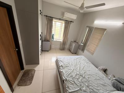 Bedroom Image of 1250 Sq.ft 3 BHK Apartment / Flat for rent in Vyttila Kochi for Rs. 50000