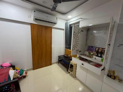 Bedroom Image of 725 Sq.ft 3 BHK Apartment / Flat for rent in Hubtown Harmony, Matunga East Mumbai for Rs. 90000