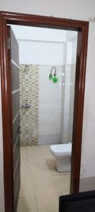 Bathroom Image of 500 Sq.ft 2 BHK Apartment / Flat for rent in Nirman Nagar Jaipur for Rs. 17000