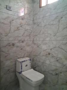 Bedroom Two Image of 1500 Sq.ft 4 BHK Apartment / Flat for sale in JMD Aashirwad Apartment, Sector 73 Noida for Rs. 5500000