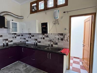 Kitchen Image of 1250 Sq.ft 2 BHK Independent House for rent in Sahastradhara Road Dehradun for Rs. 25000