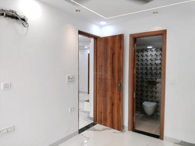 Bedroom Image of 1700 Sq.ft 3 BHK Apartment / Flat for sale in Vivekananad Apartment, Sector 5 Dwarka New Delhi for Rs. 29500000
