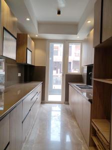 Kitchen Image of 3000 Sq.ft 3.5 BHK Builder Floor for rent in Sector 53 Gurgaon for Rs. 120000