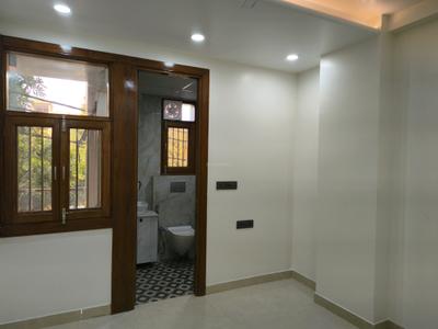 Bedroom Image of 1400 Sq.ft 3 BHK Builder Floor for sale in Vaishali Ghaziabad for Rs. 14500000