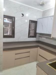Kitchen Image of 1600 Sq.ft 2 BHK Builder Floor for rent in Kailash Colony New Delhi for Rs. 65000