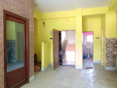 Living Room Image of 1100 Sq.ft 3 BHK Apartment / Flat for sale in Behala Kolkata for Rs. 4200000