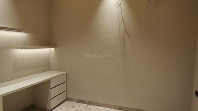 Bedroom Image of 3600 Sq.ft 4 BHK Builder Floor for sale in Anand Vihar New Delhi for Rs. 65000000