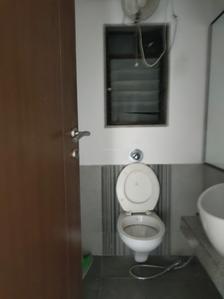 Common Bathroom Image of 1093 Sq.ft 3 BHK Apartment / Flat for sale in Rustomjee Elanza, Malad West Mumbai for Rs. 38000000