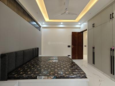 Bedroom Image of 700 Sq.ft 1 BHK Builder Floor for rent in Sector 122 Noida for Rs. 27000