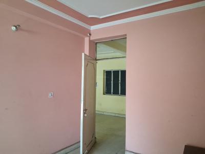 Bedroom Image of 990 Sq.ft 2 BHK Apartment / Flat for sale in Nagin Lake Apartment, Paschim Vihar New Delhi for Rs. 13500000