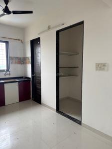 Kitchen Image of 1900 Sq.ft 3 BHK Apartment / Flat for rent in S R Venus Height 2, Balitha Vapi for Rs. 23000