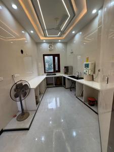 Kitchen Image of 1500 Sq.ft 3 BHK Builder Floor for rent in Krishna Colony Bhiwani for Rs. 22000