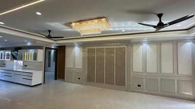 4.5 BHK Independent Builder Floor