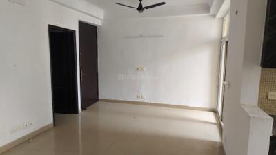 Living Room Image of 1050 Sq.ft 2.5 BHK Apartment / Flat for sale in Amrapali Silicon City, Sector 76 Noida for Rs. 11800000