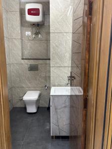 Image of 917 Sq.ft 2 BHK Builder Floor for rent in Subhash Nagar, New Delhi for Rs. 40000