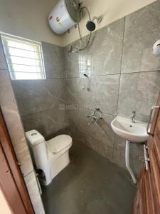 Bathroom Image of 500 Sq.ft 1 BHK Builder Floor for rent in HSR Layout Bengaluru for Rs. 24500