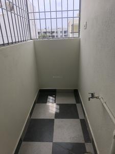 Drying Area Image of 1000 Sq.ft 2 BHK Apartment / Flat for rent in Singasandra Bengaluru for Rs. 32000