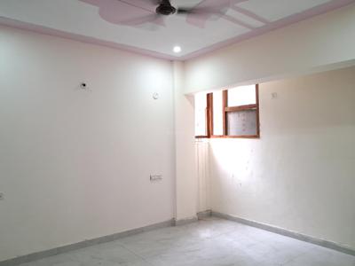 Bedroom Image of 2500 Sq.ft 4 BHK Builder Floor for rent in Sector 112 Noida for Rs. 50000