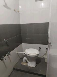 Common Bathroom Image of 2801 Sq.ft 4 BHK Apartment / Flat for sale in Sankalp Grace 3, Thaltej Ahmedabad for Rs. 32500000