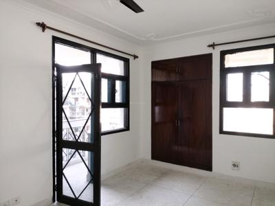 Bedroom Image of 2200 Sq.ft 3 BHK Apartment / Flat for sale in The Antriksh Antriksh Dwarka, Sector 4 Dwarka New Delhi for Rs. 37500000