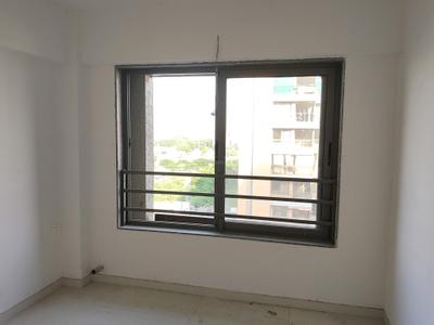Bedroom Image of 3500 Sq.ft 4 BHK Apartment / Flat for rent in Thaltej Ahmedabad for Rs. 80000