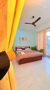 Bedroom Image of 1200 Sq.ft 2 BHK Builder Floor for rent in Sahastradhara Road Dehradun for Rs. 35000