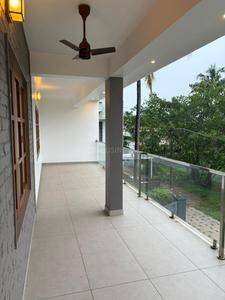 Balcony Image of 4000 Sq.ft 5 BHK Independent House for sale in Edappally Kochi for Rs. 38500000