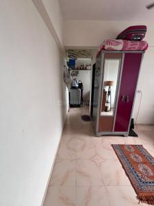 Image of 225 Sq.ft 1 RK Apartment / Flat for rent in Santacruz East, Mumbai for Rs. 33000