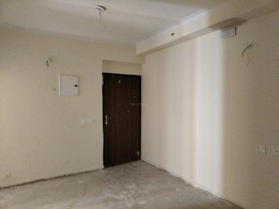 Living Room Image of 1100 Sq.ft 2.5 BHK Apartment / Flat for sale in Amrapali Verona Heights, Noida Extension Greater Noida for Rs. 7984000